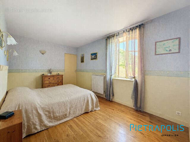 Maison 142 m² à Le Breuil  - photo 7
