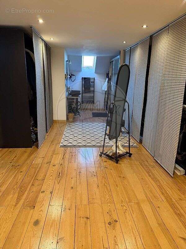 Maison à BAZOCHES-LES-BRAY