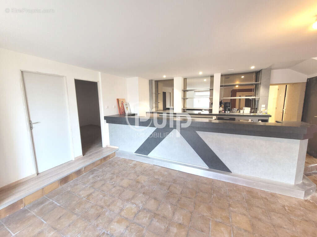 Appartement à MONTIGNY-EN-GOHELLE