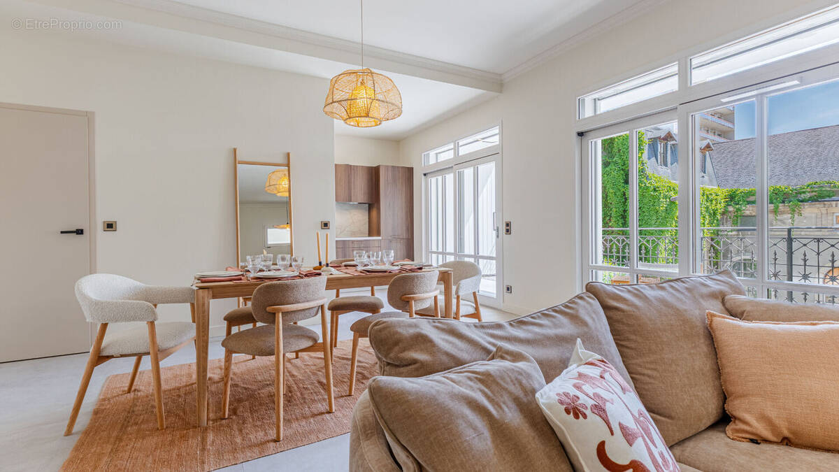 Appartement à AIX-LES-BAINS