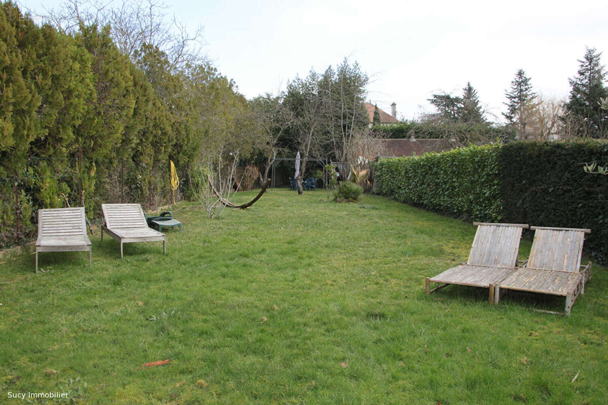 Maison à SUCY-EN-BRIE