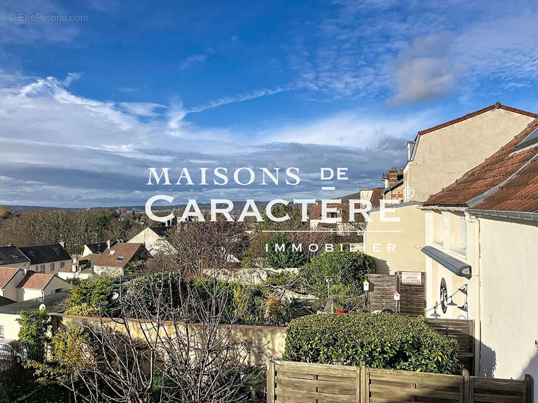 Maison à TRIEL-SUR-SEINE