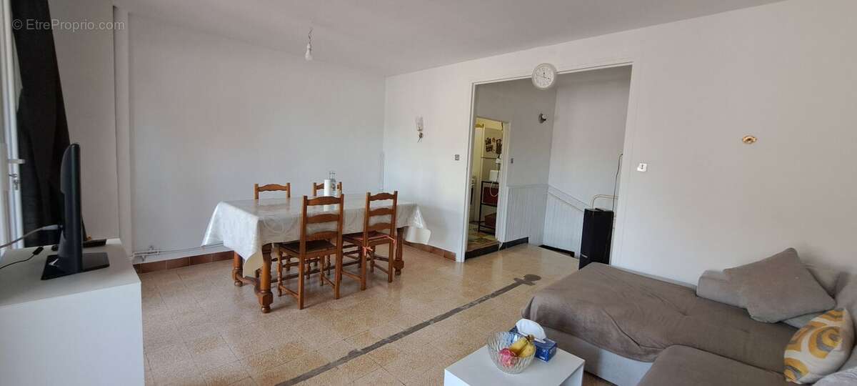 Maison à BESSAN