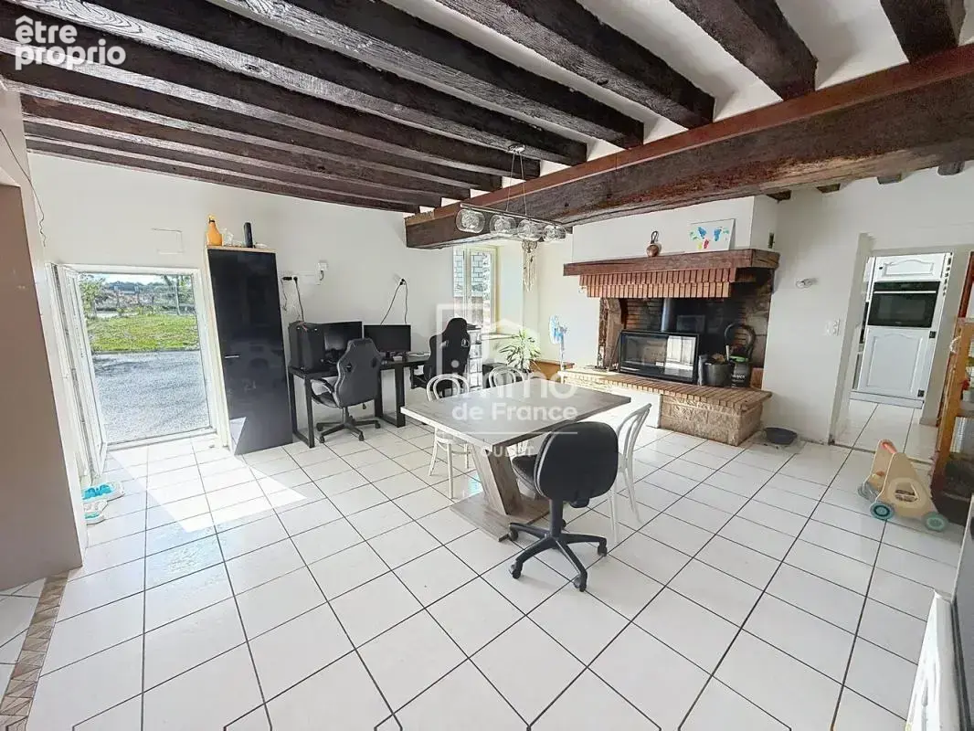 Maison Saint-Georges-Buttavent 6pièces 111 m2 - photo 4
