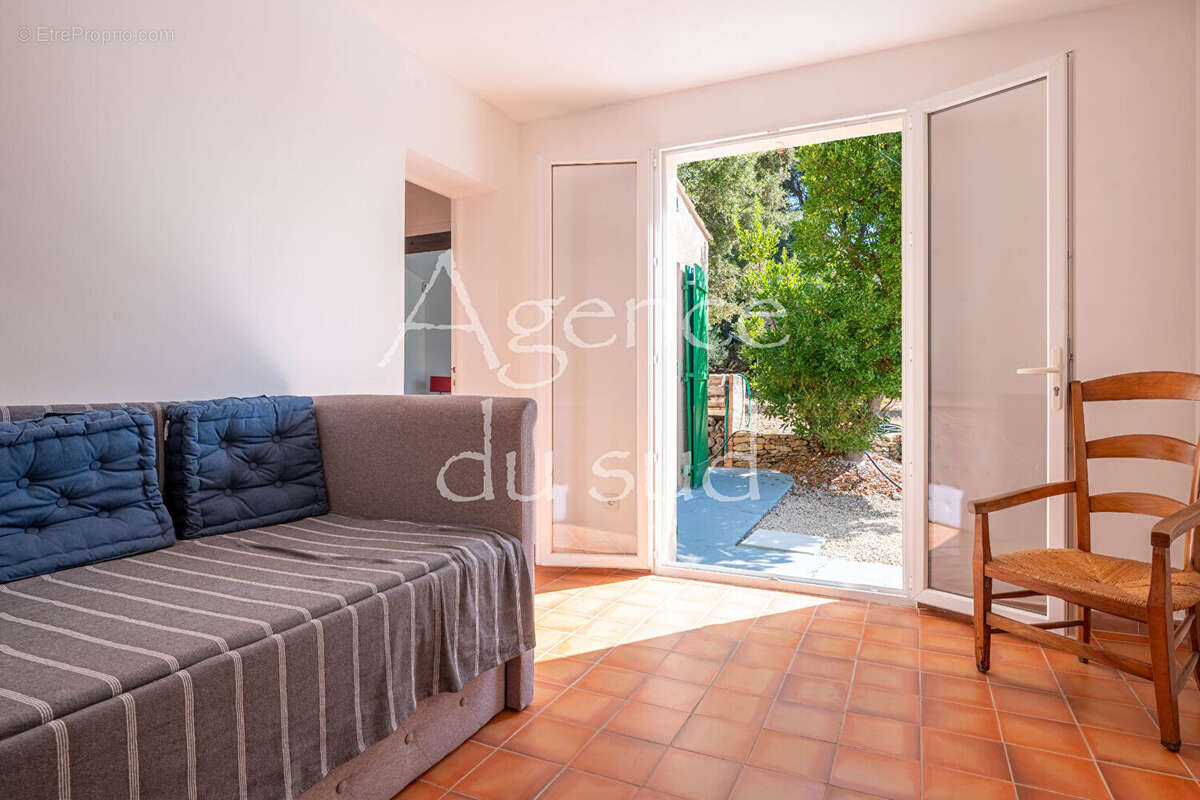 Villa de plain pied Type 6 de 146m²  - LA CADIERE D'AZUR - photo 16