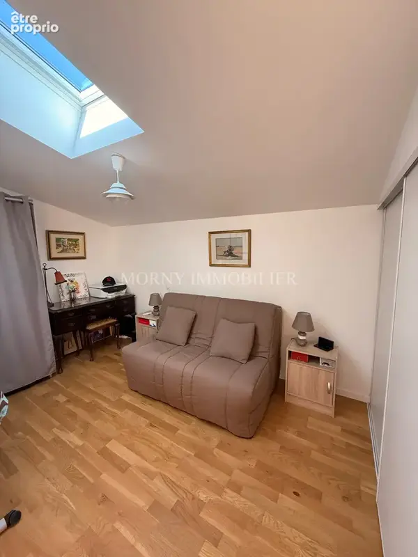 Appartement dernier étage avec deux terrasses - parking privatif et cave - photo 10
