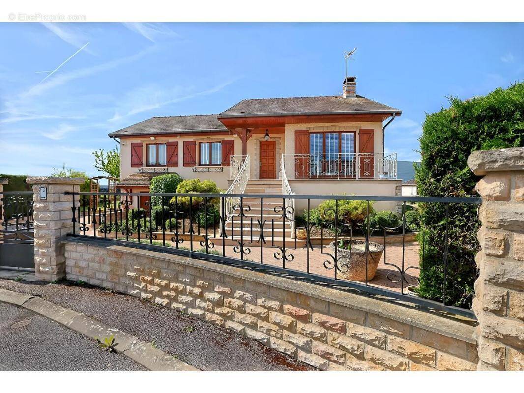 Maison à BEAUNE