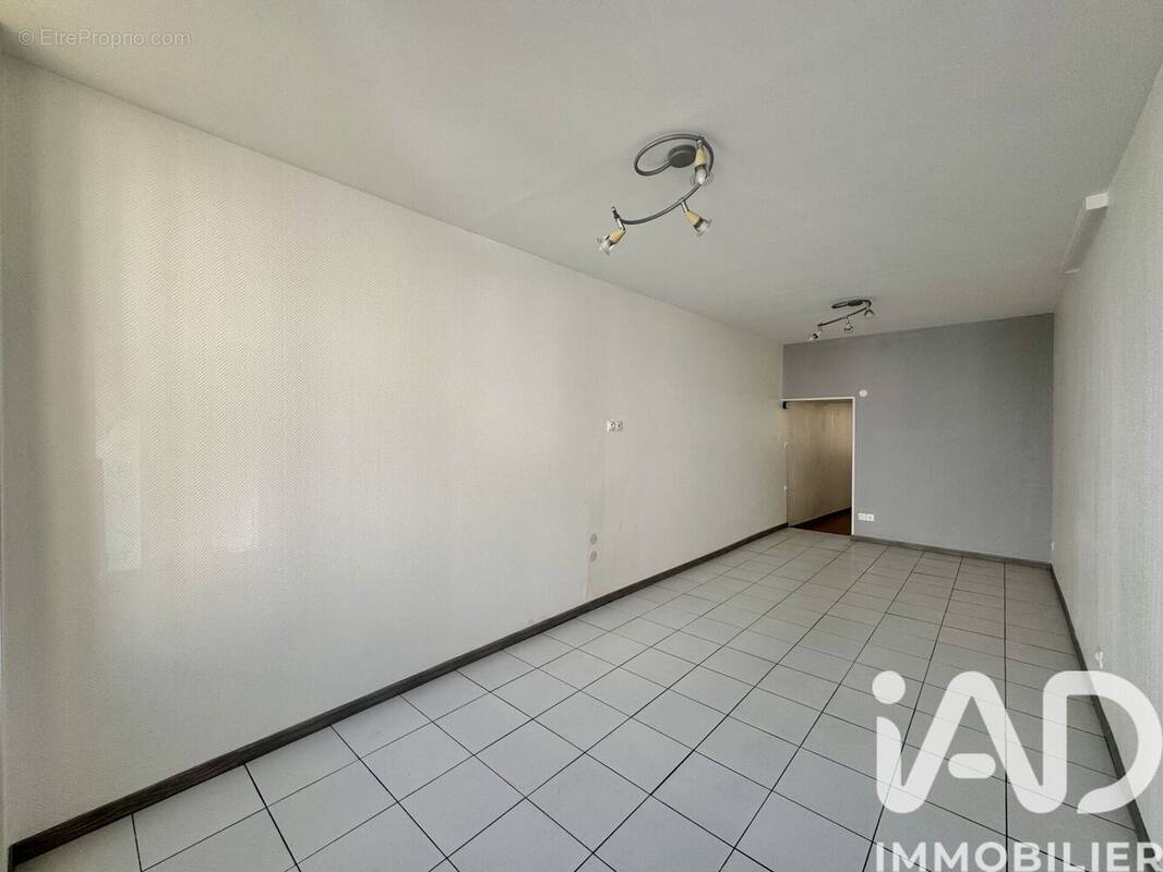 Photo 1 - Maison à CHINON