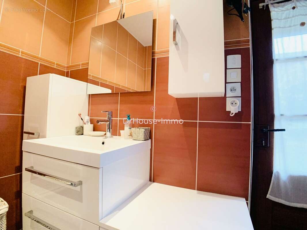 Maison à CHEVRAINVILLIERS