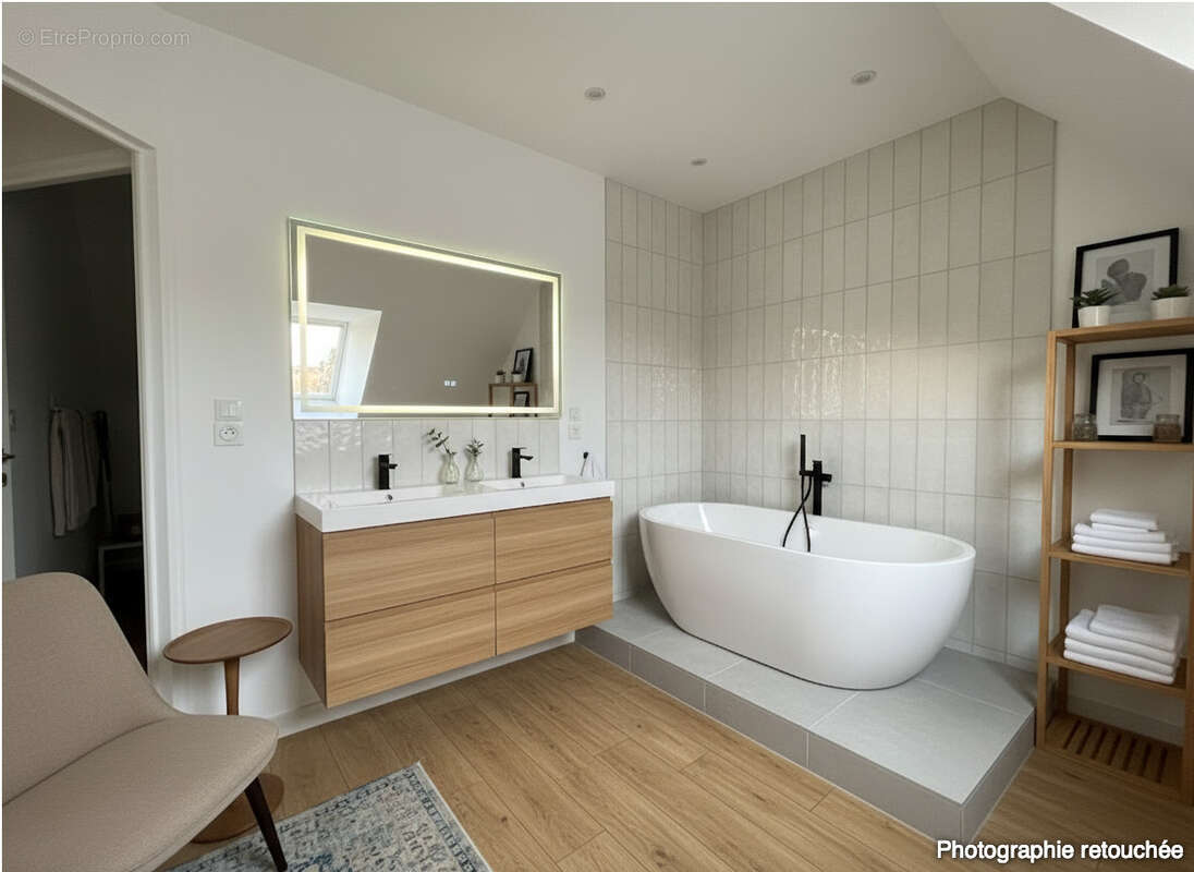 Maison à VERN-SUR-SEICHE