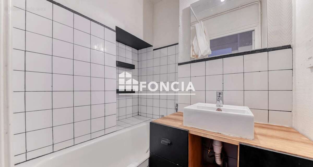 Appartement à LYON-5E