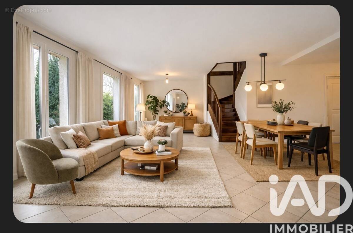 Photo 1 - Maison à OZOIR-LA-FERRIERE