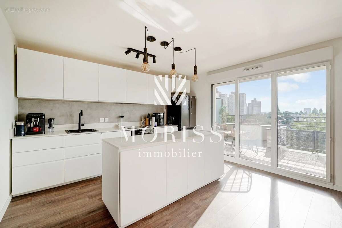 Appartement à COLOMBES