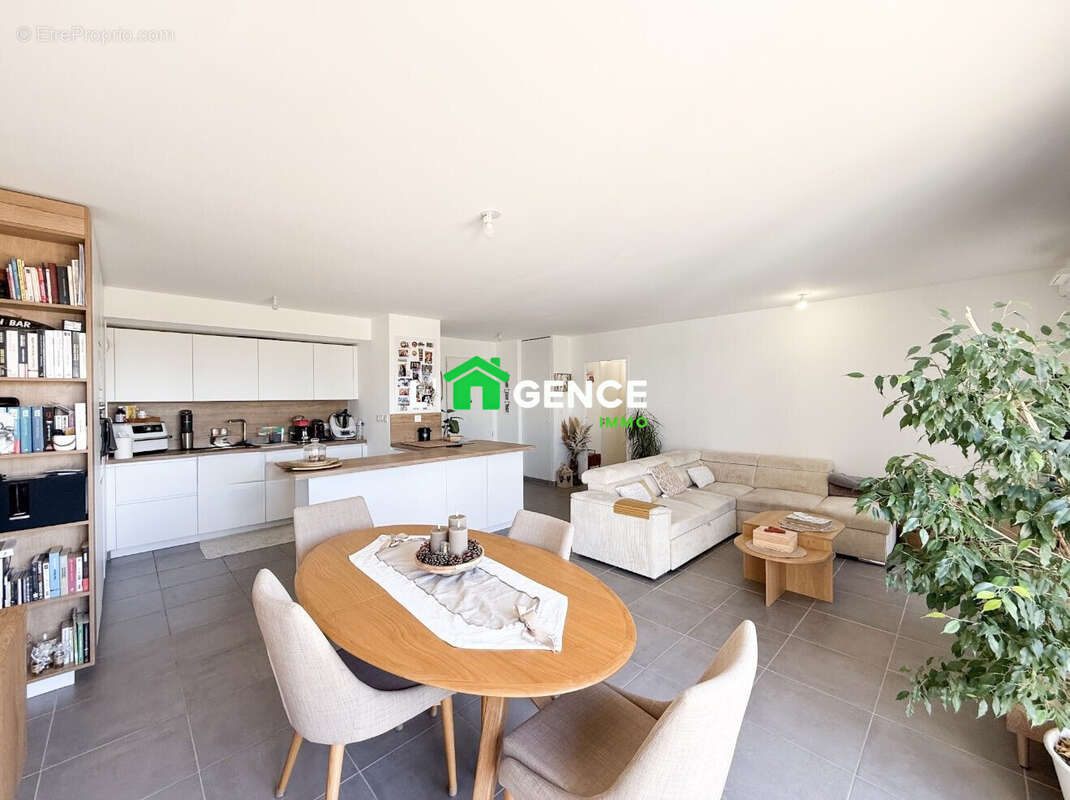 Appartement à VITROLLES