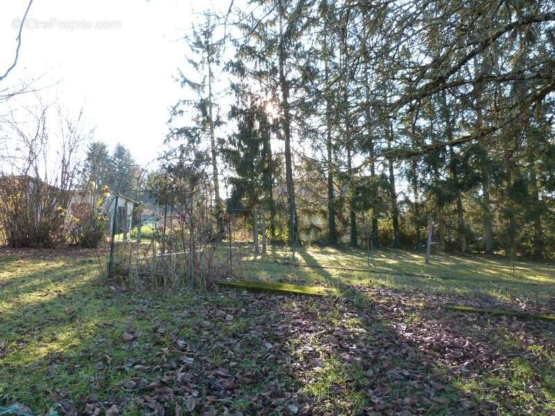 Dpt Moselle (57), à vendre proche de SARREGUEMINES terrain - Terrain de 851,00 m² - photo 11