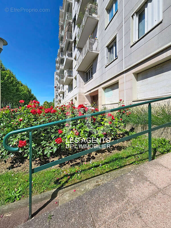 Appartement à ASNIERES-SUR-SEINE