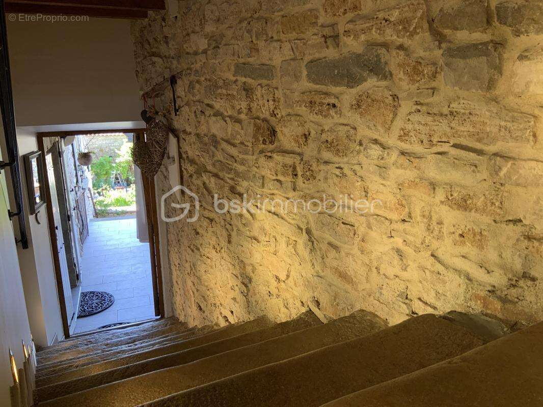 Propriété de caractère aux portes d’Uzès - photo 10