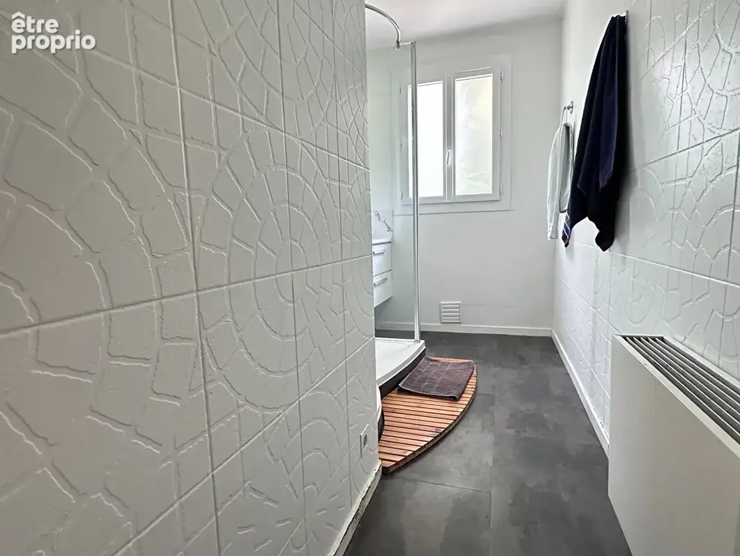 Immeuble de rapport ou maison familiale 240 m2 - 4 logements à La Couronne - photo 13