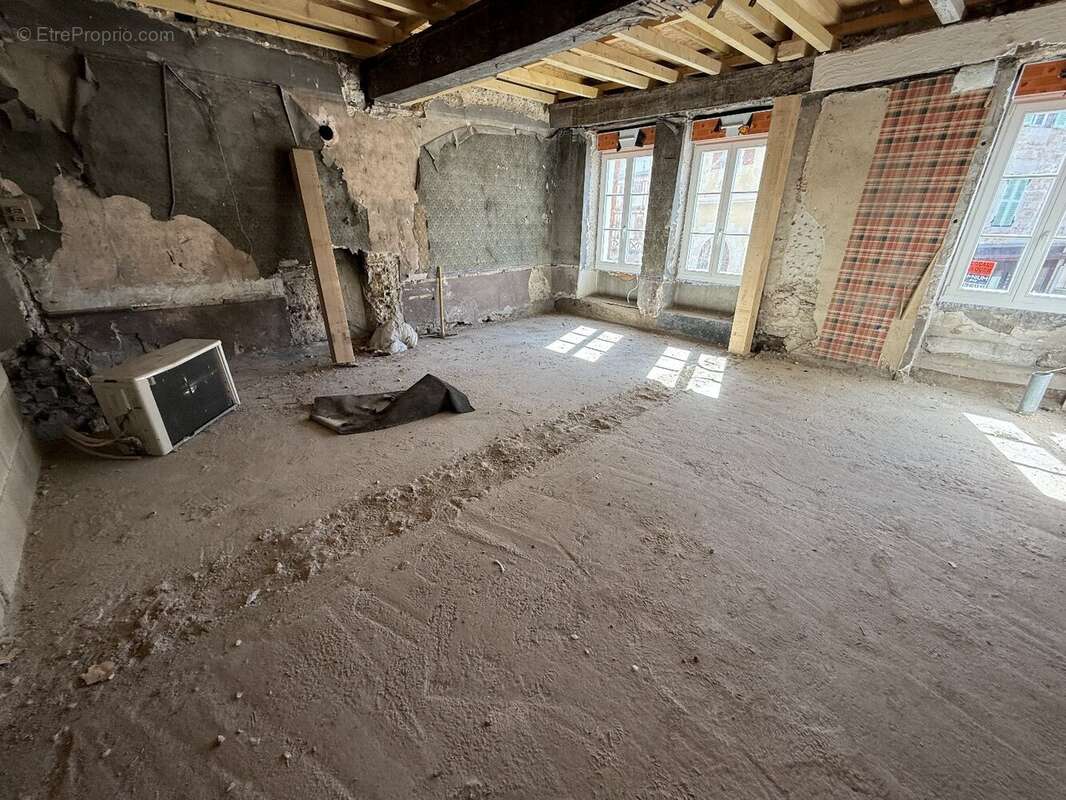 Appartement à LAGNIEU