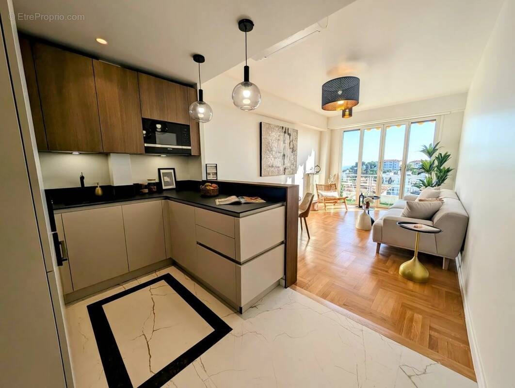 Appartement à NICE