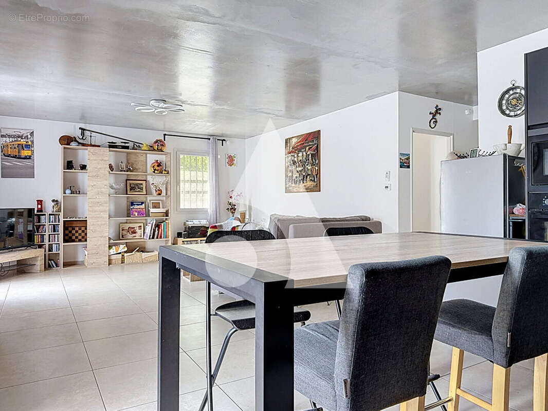 Appartement à TALLARD