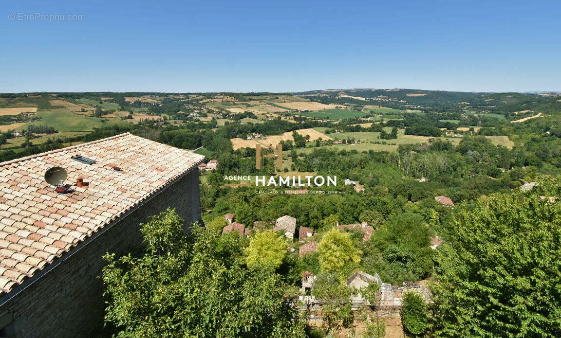Immeuble historique avec jardin et piscine interieure - ideal projet touristique - photo 15