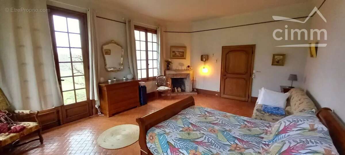 Maison à LA FERTE-SAINT-CYR