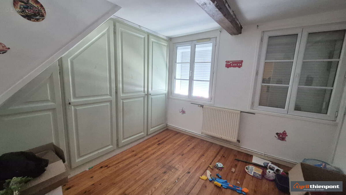 Maison 100 m² à Abbeville  - photo 8