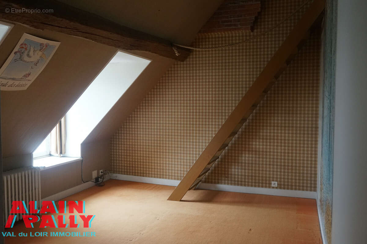 Maison de Maître centre ville - photo 11