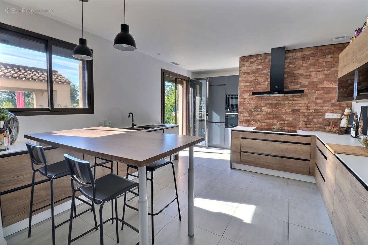 Maison à CASTELNAU-LE-LEZ