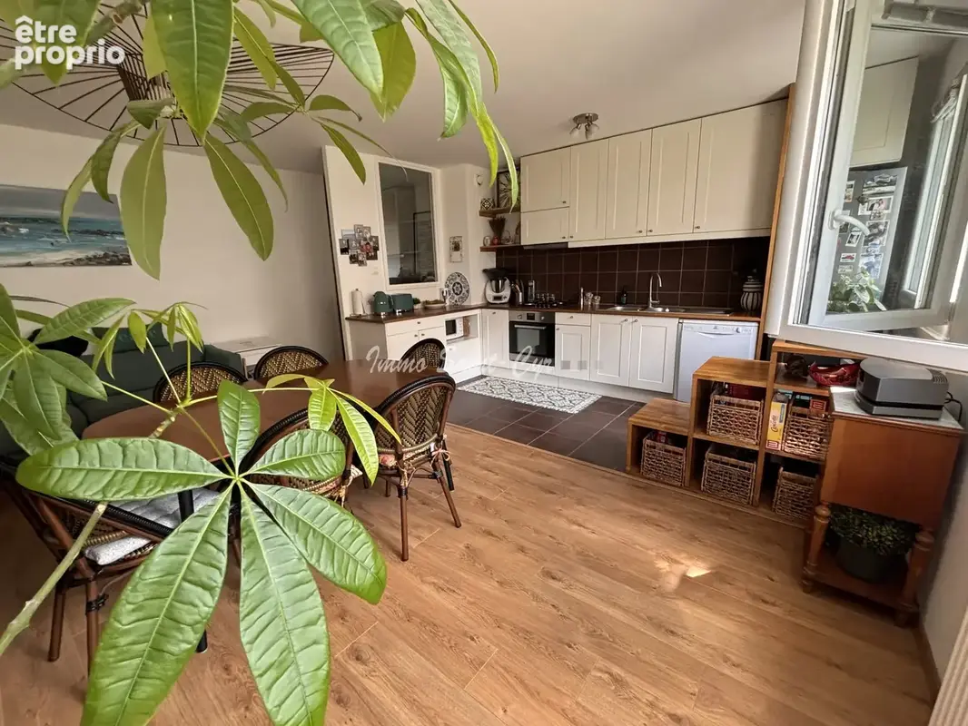 Appartement 4 pièces 99 m² à vendre à Lyon-6e (69006) - photo 2