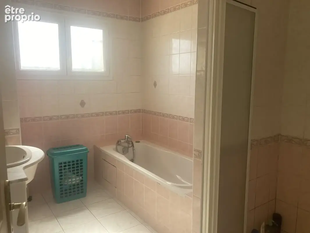 Axe Carcassonne / Lezignan, villa 3 chambres, piscine, double garage. - photo 22