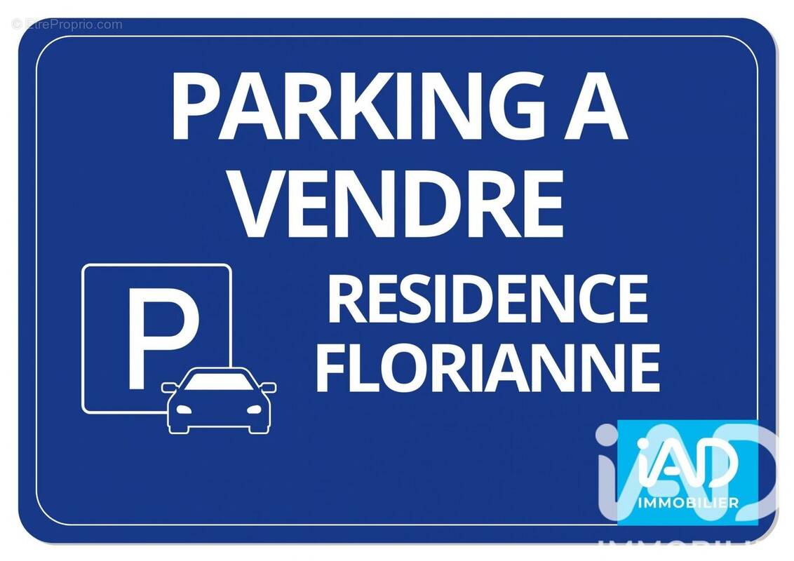 Photo 1 - Parking à ETAPLES