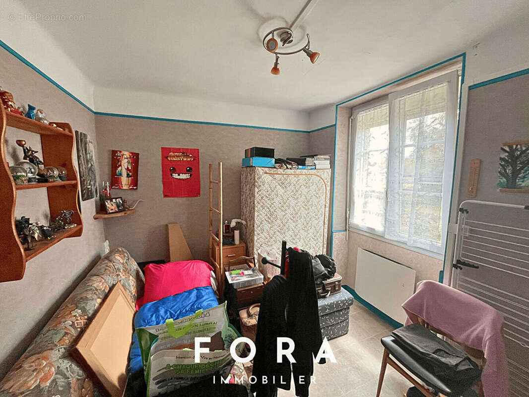 Maison à CONDE-SUR-NOIREAU