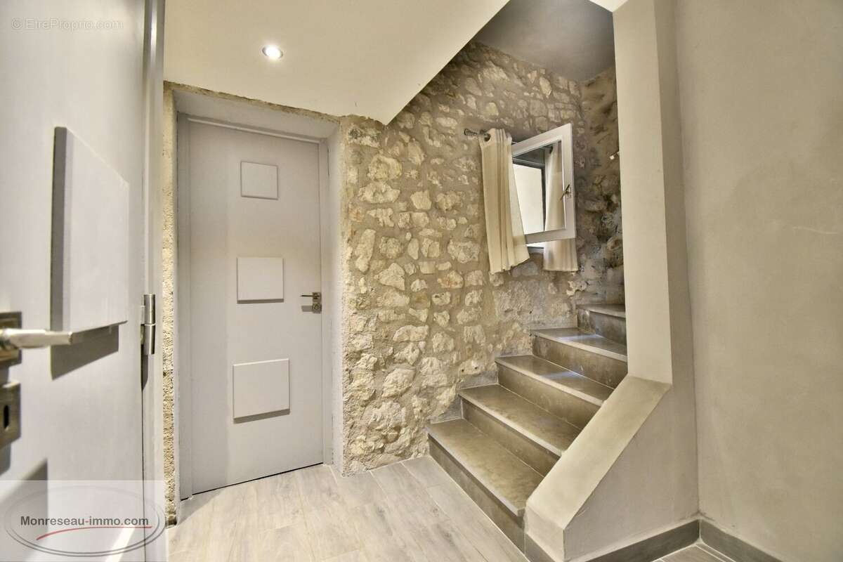 Maison 4 pièces 95 m² à vendre à Chateauneuf-Grasse (06740) - photo 13