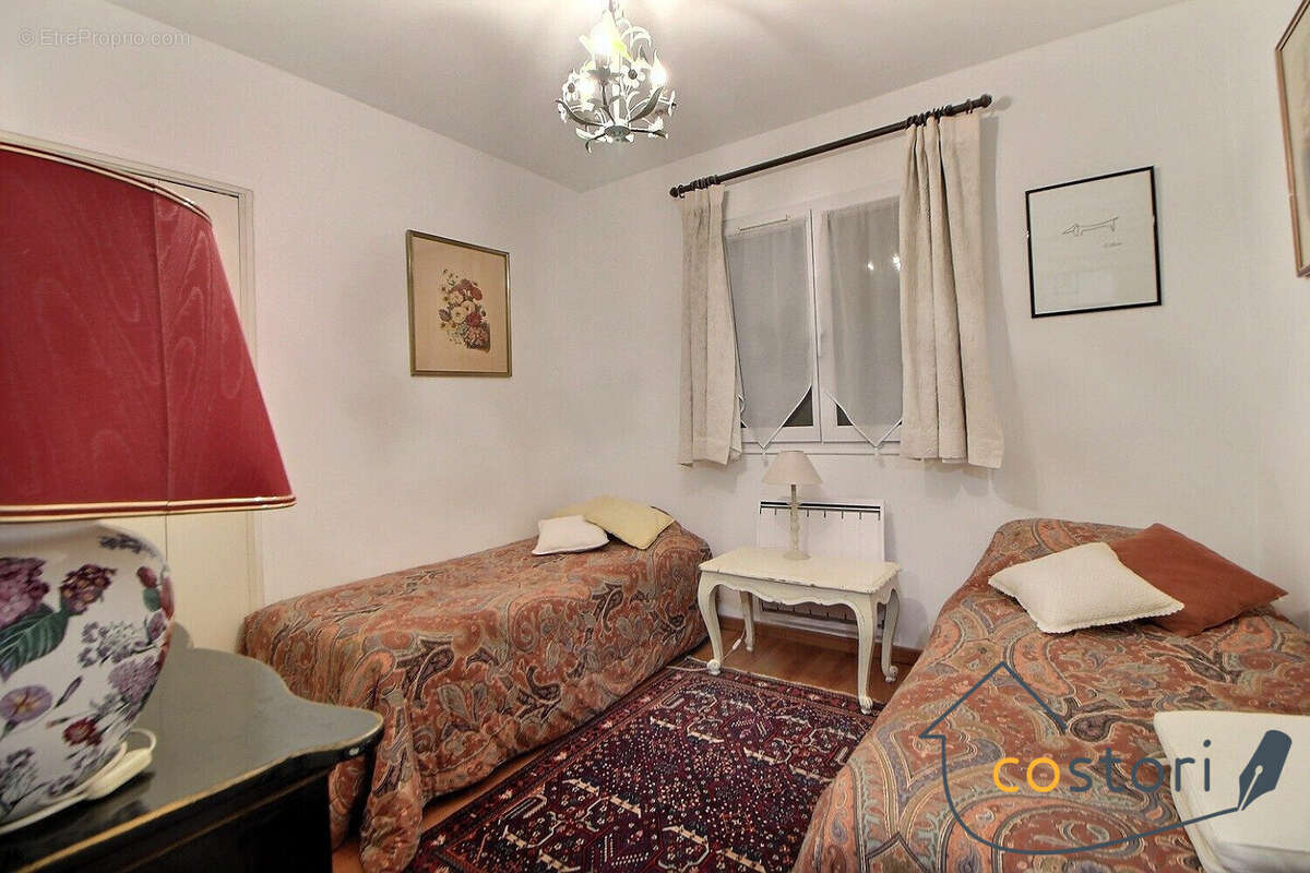 Maison à TRANS-EN-PROVENCE