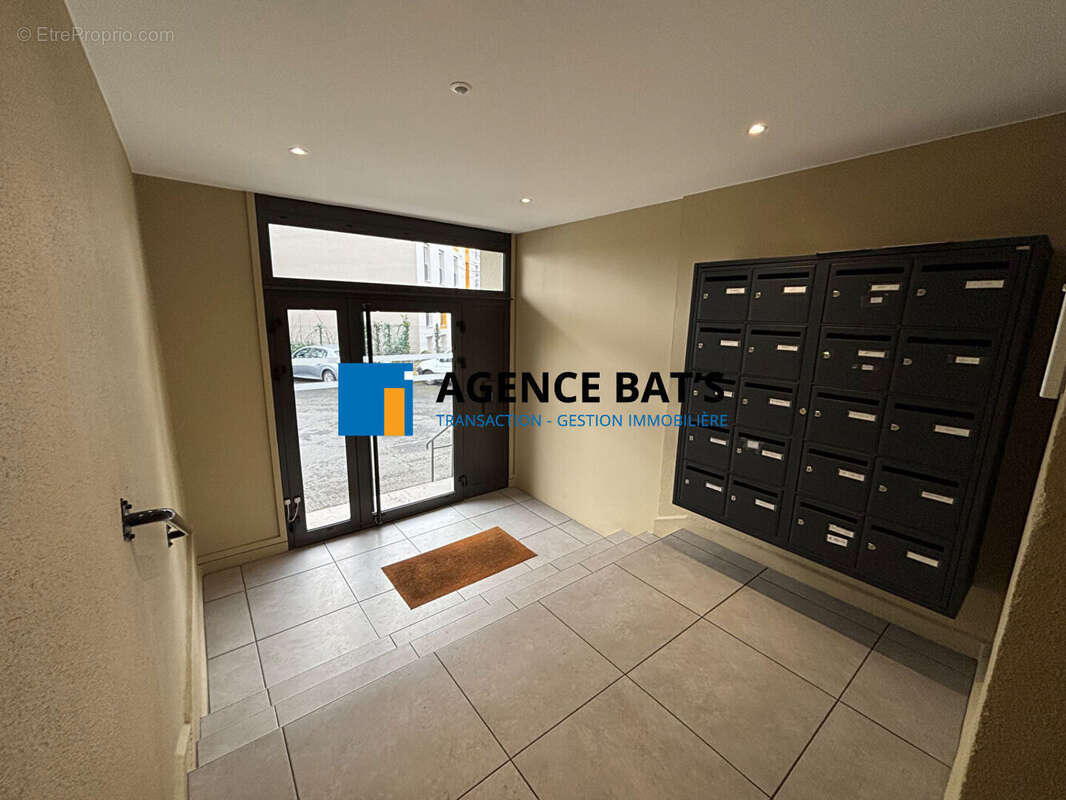 Photo 3 - Appartement à SAINT-ETIENNE