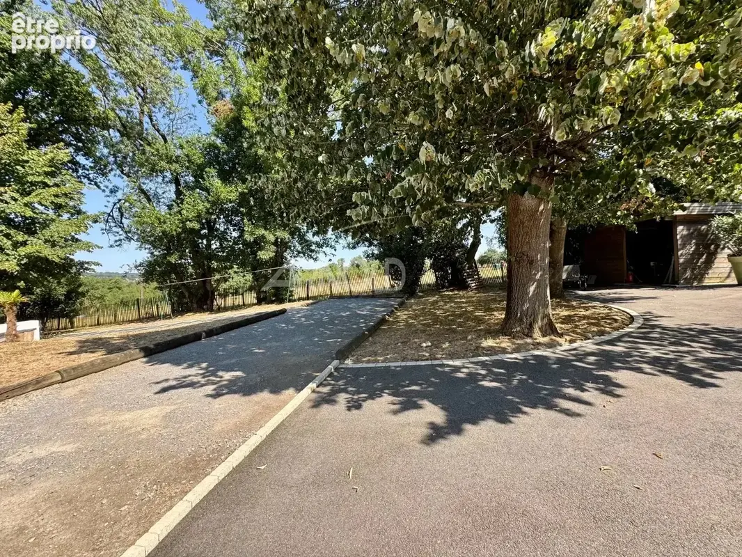 Mauves sur Loire, maison familiale avec  piscine et tennis - photo 5