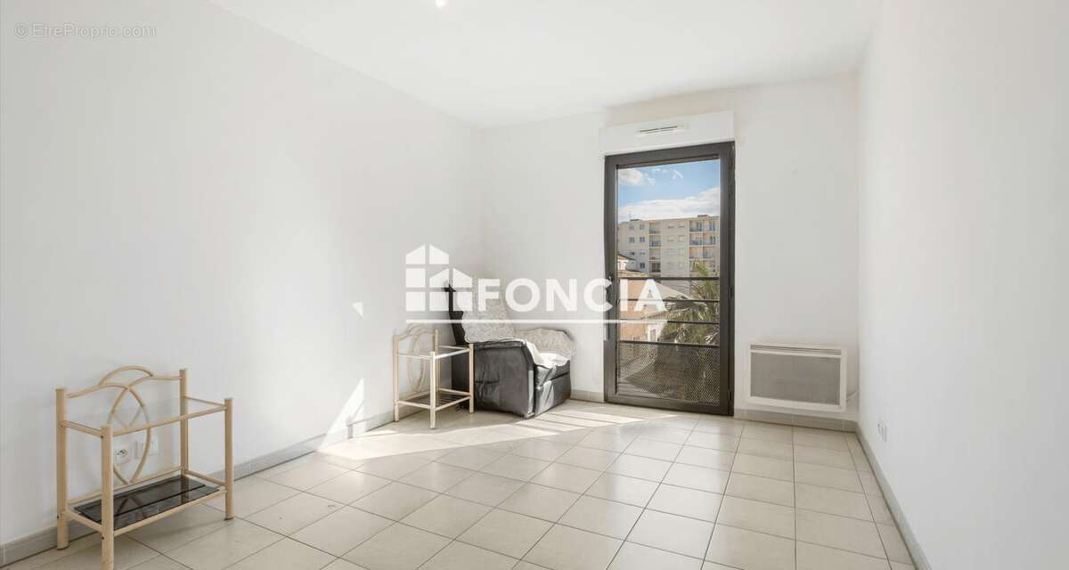 Appartement à BEZIERS