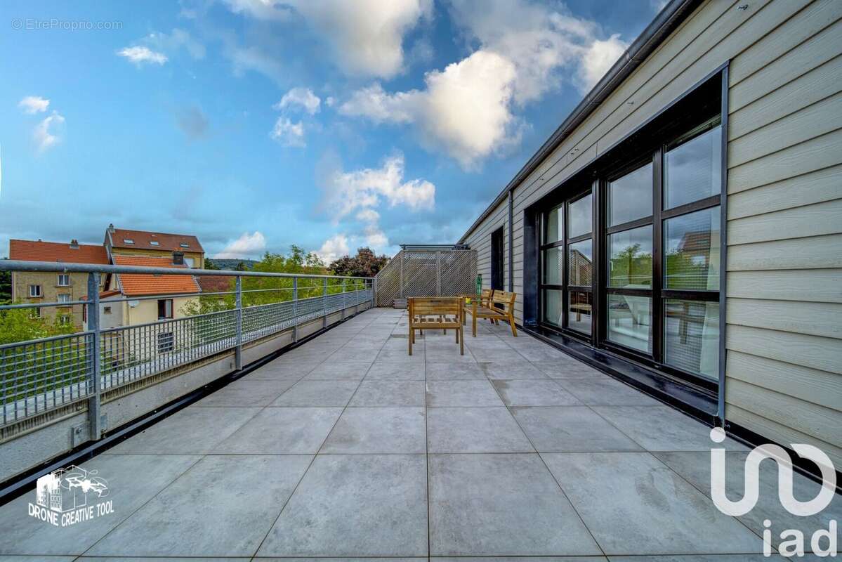 Photo 2 - Appartement à MOULINS-LES-METZ