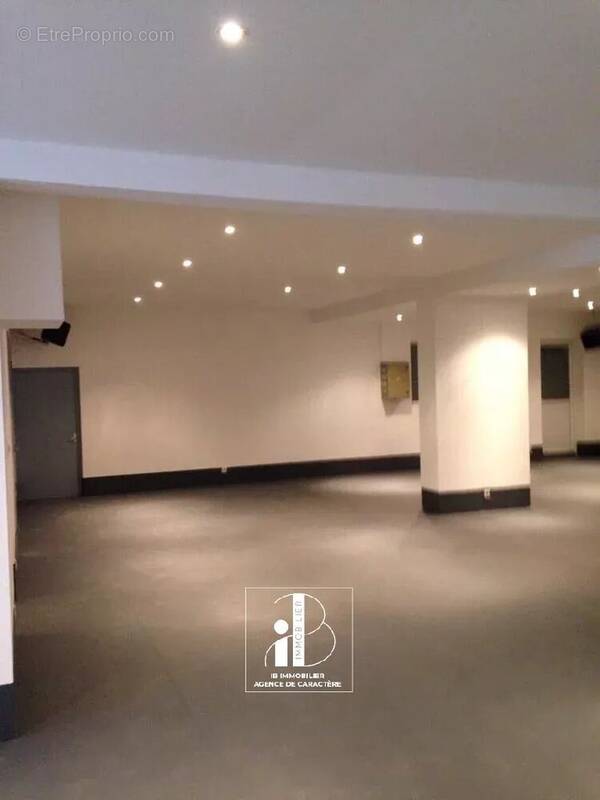 Commerce à BOURRON-MARLOTTE