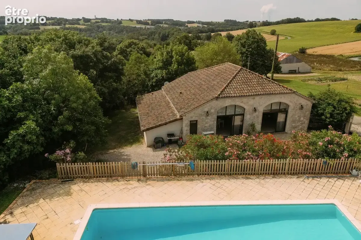Jolie maison en pierre, maison d'amis, piscine et tennis - photo 19
