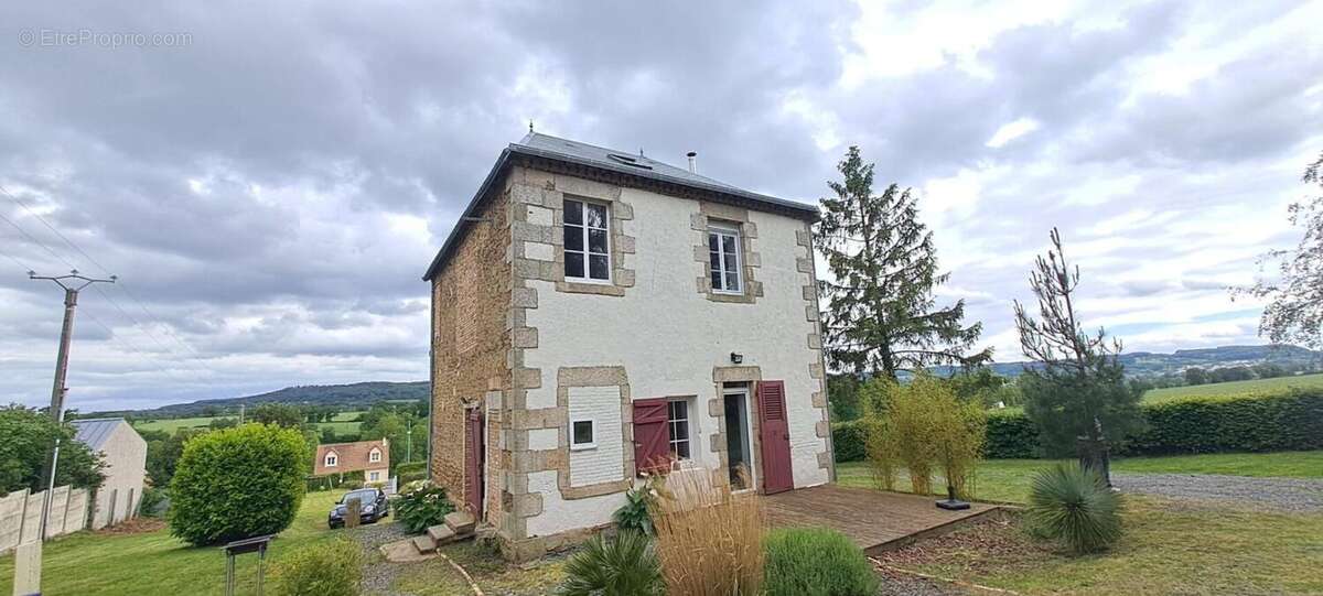 Maison de Maître avec grand jardin clos. La vie à la campagne, les pieds dans le bourg - photo 9