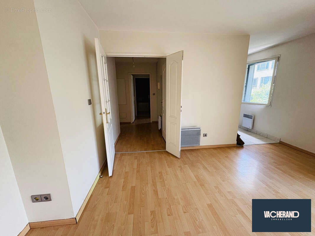 Appartement 50 m² à Lille  - photo 4
