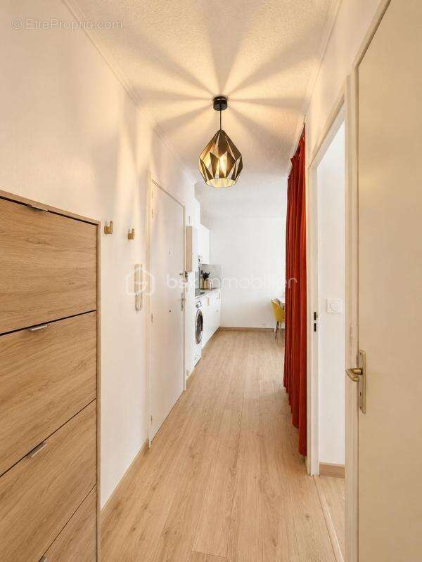 Appartement à MANDELIEU-LA-NAPOULE