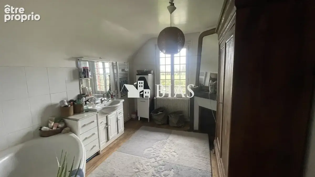 Maison 260 m² à Bernay  - photo 5