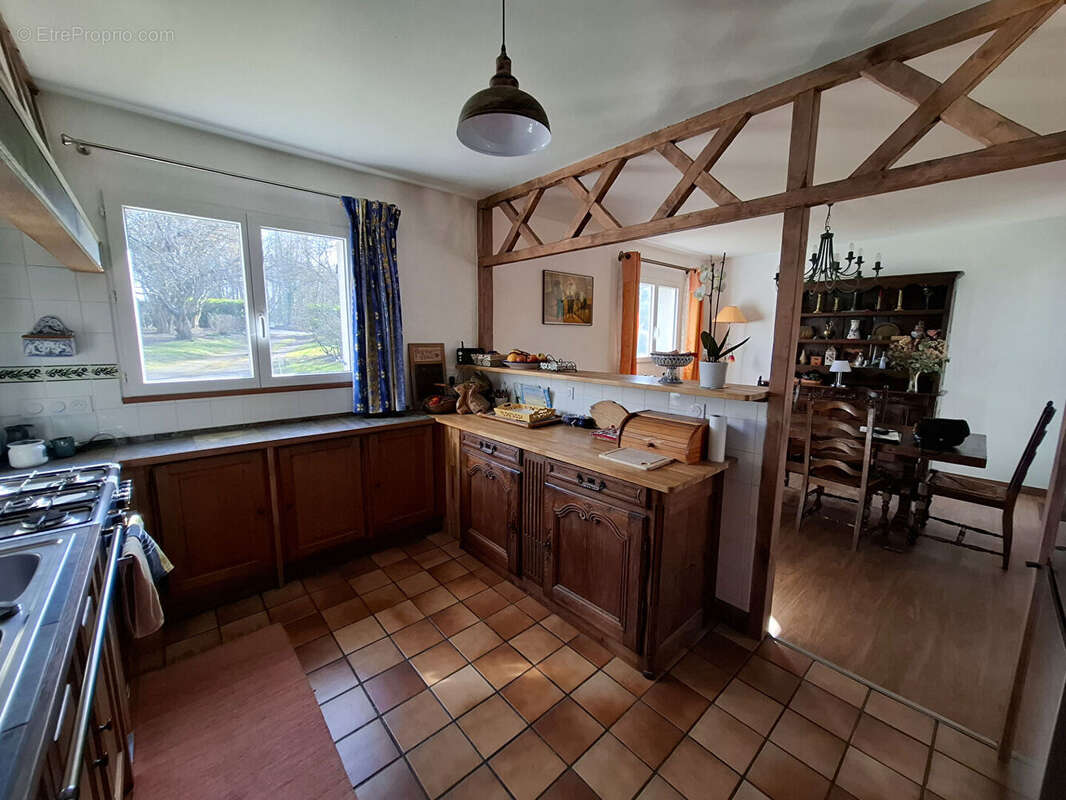 Maison à SAINTE-GENEVIEVE