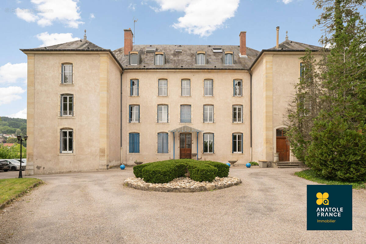 Appartement à HOUDEMONT