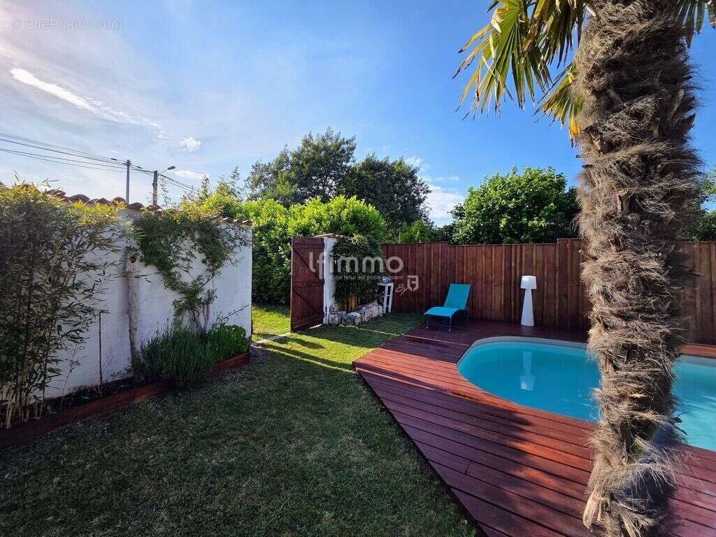 Maison à LISTRAC-MEDOC