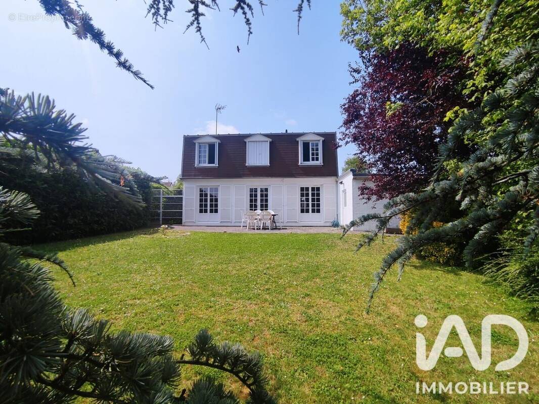 Photo 1 - Maison à DAMMARTIN-EN-GOELE